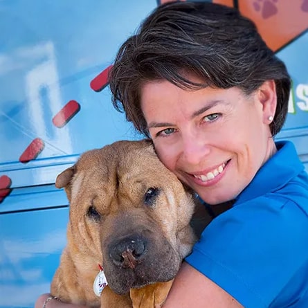 Amy Burkert copy-min